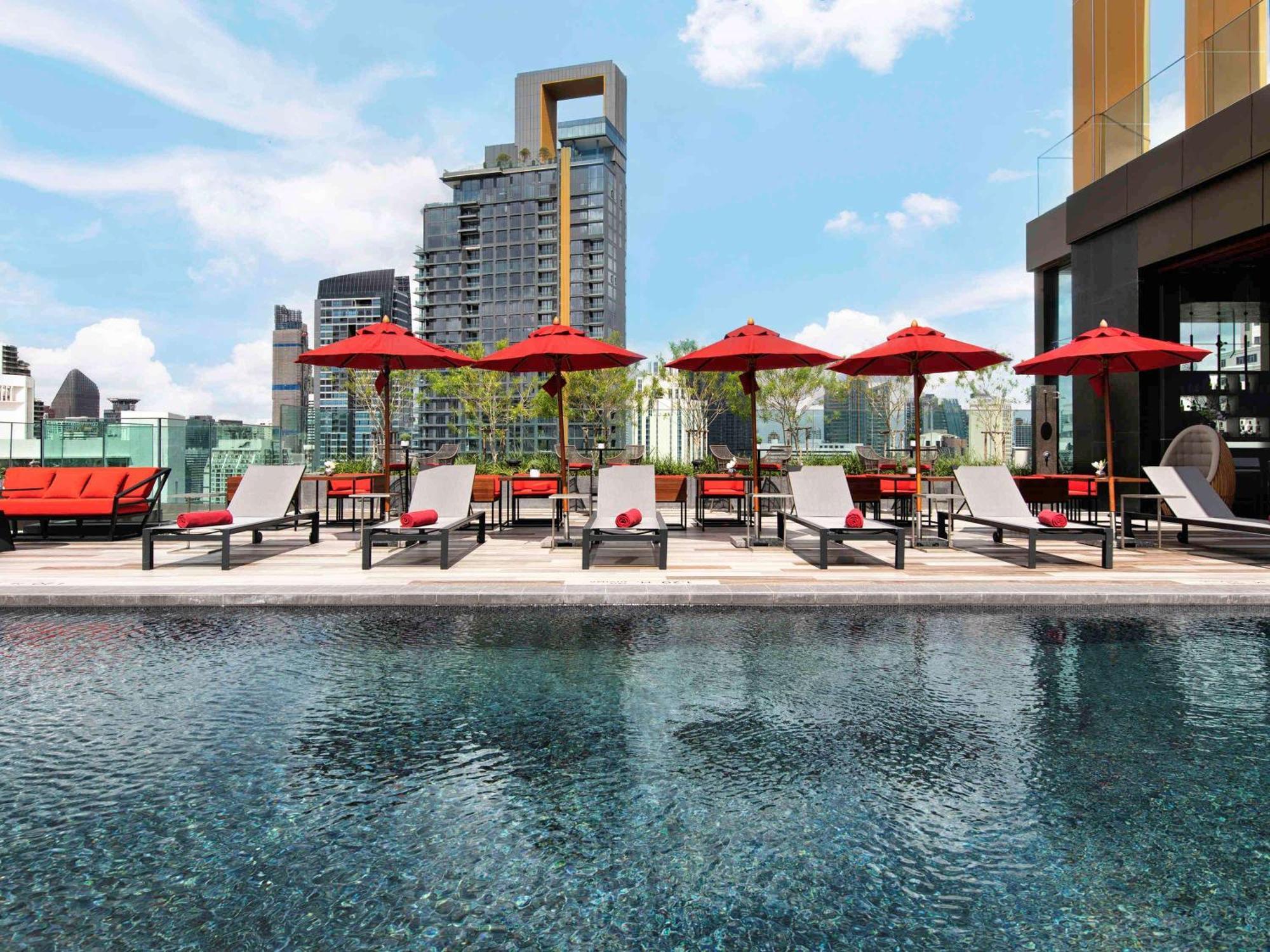 होटल Novotel Sukhumvit 4 4*